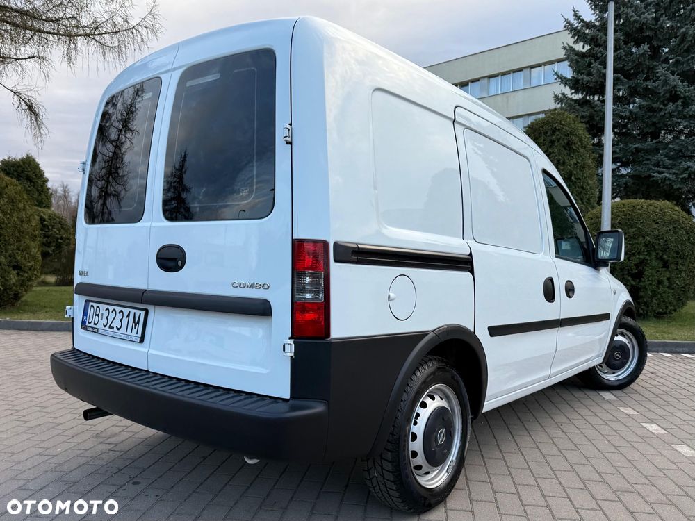 Opel Combo Edition - 28