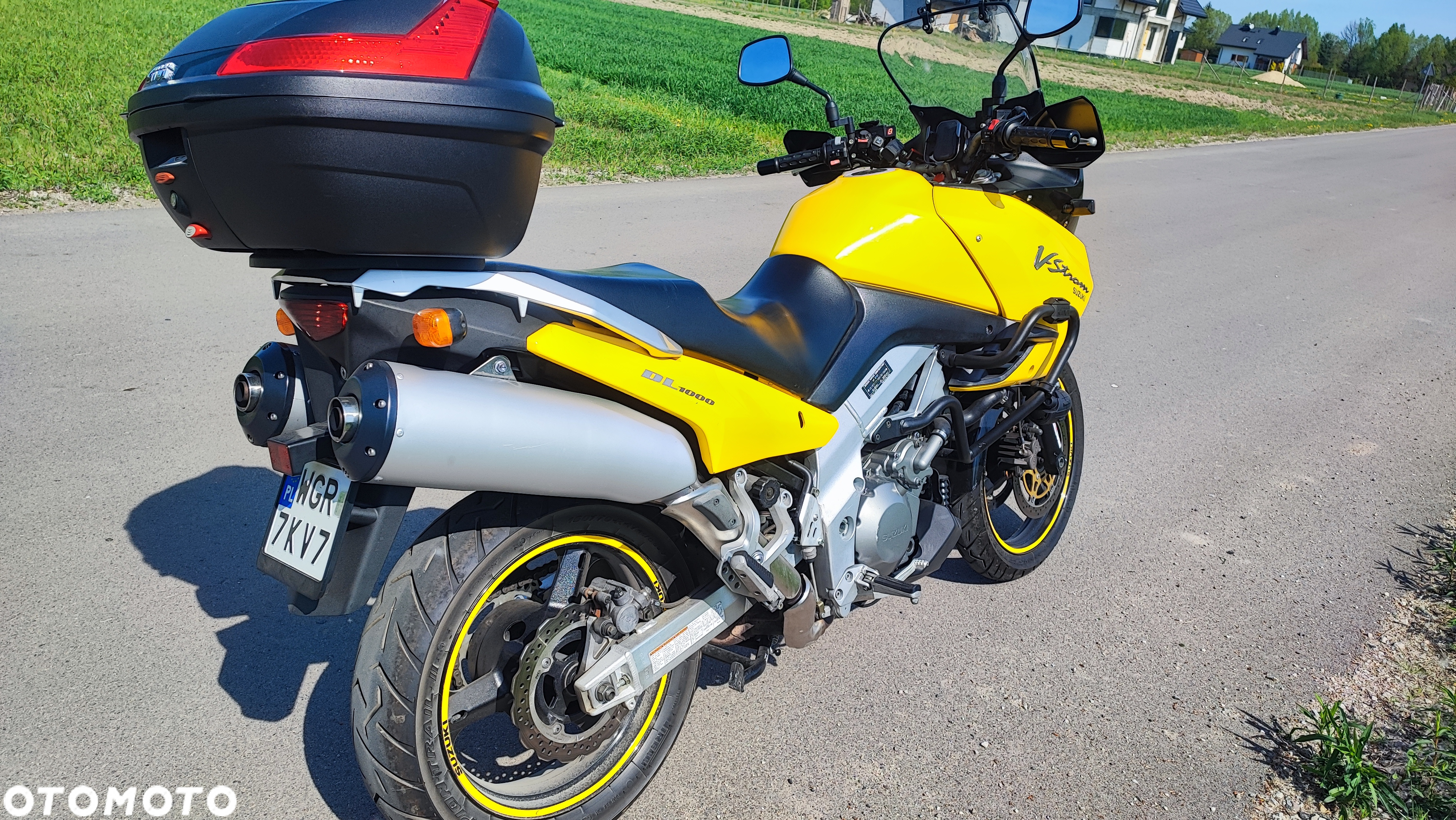 Suzuki V-STROM - 2
