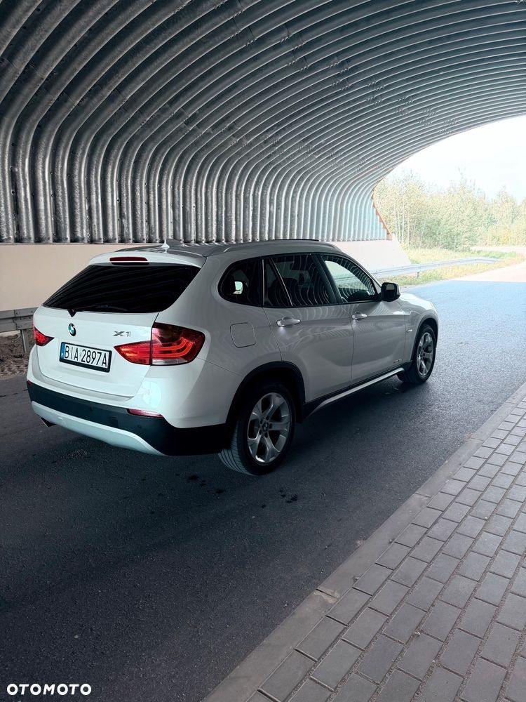 BMW X1 xDrive18d - 21