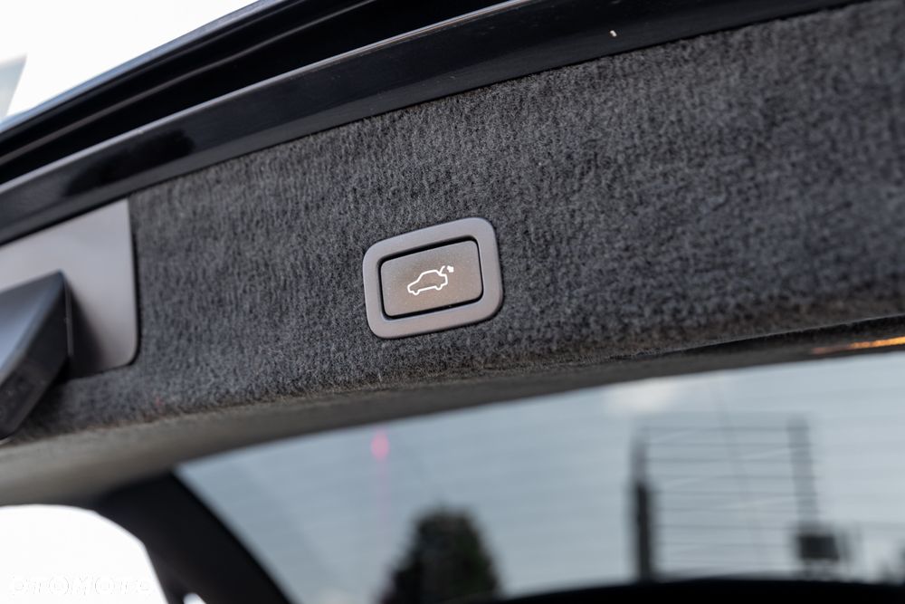 Volvo XC 60 D4 AWD Geartronic RDesign - 21