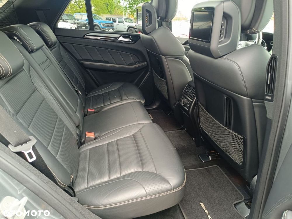 Mercedes-Benz GLE AMG 63 4Matic AMG Speedshift 7G-TRONIC - 26