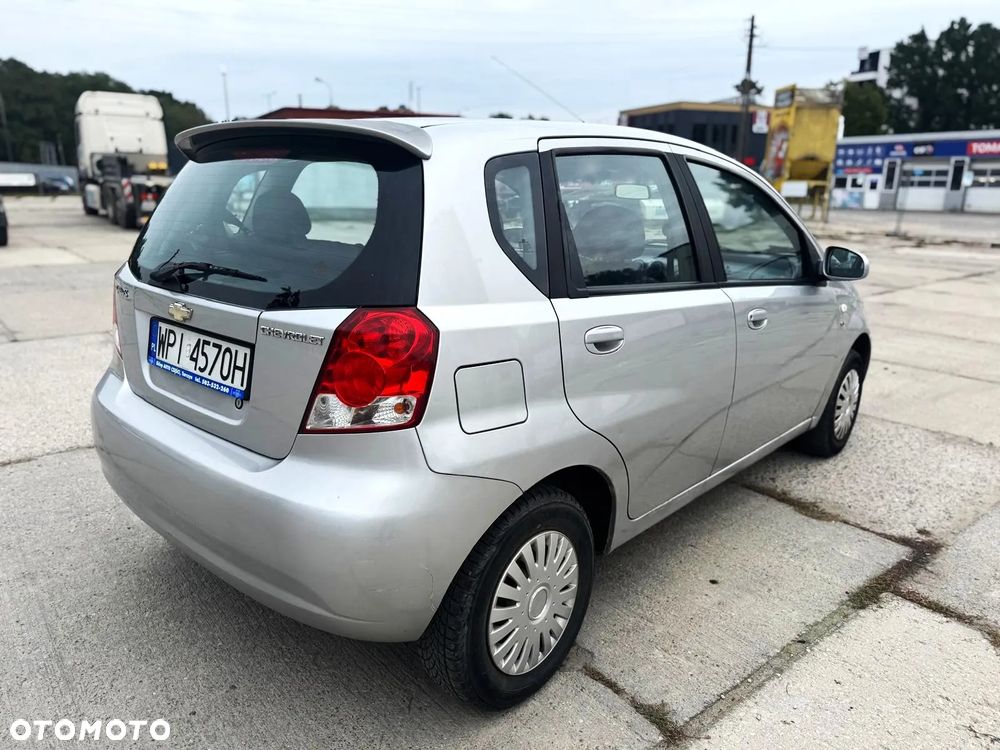 Chevrolet Kalos - 3