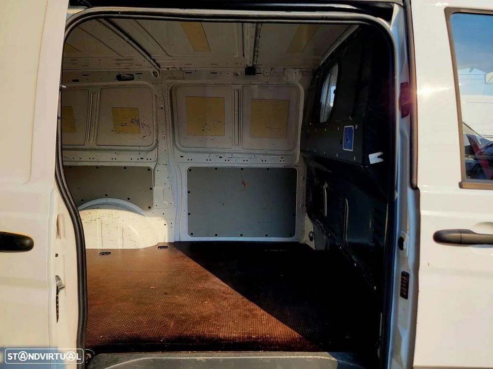 Mercedes-Benz Vito Longa SHUTTLE - 11