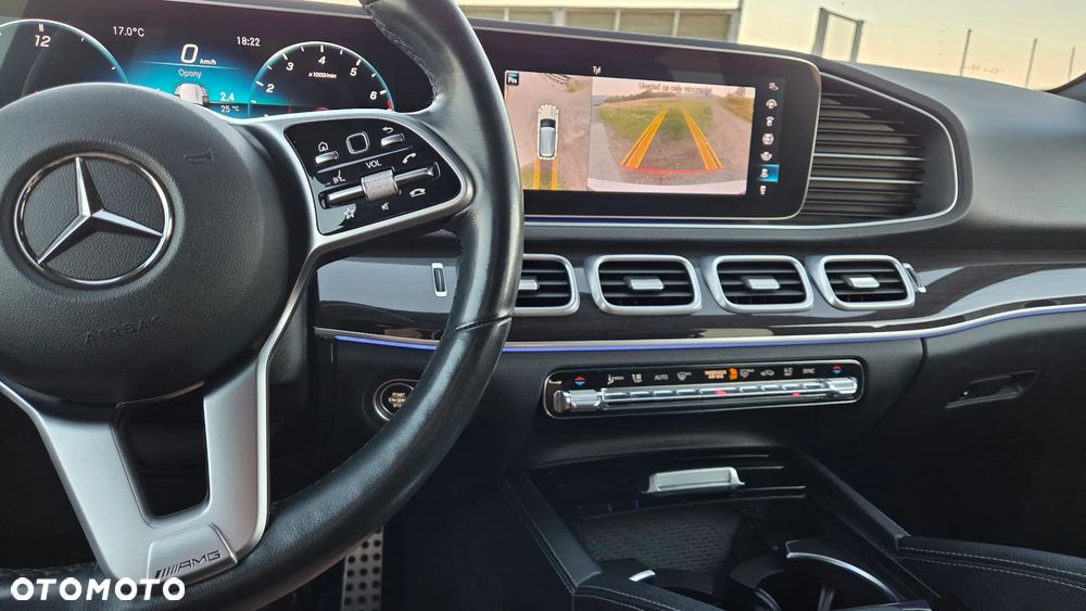 Mercedes-Benz GLE - 38