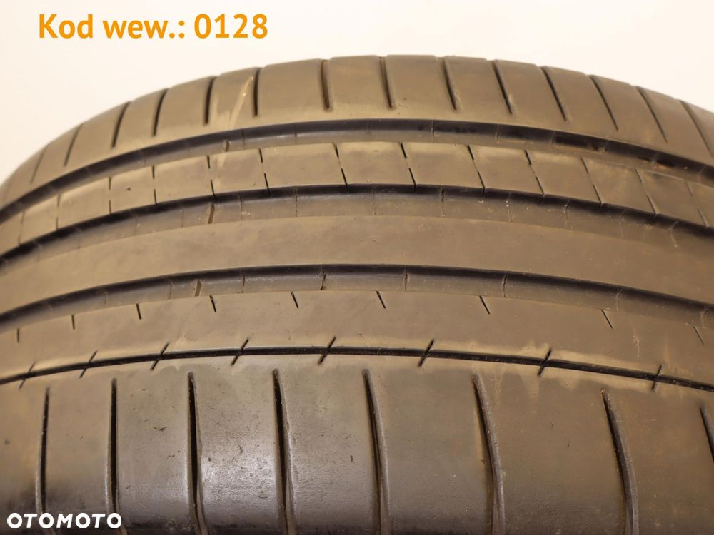 Michelin Pilot Super Sport - 245/40 R20 - 8