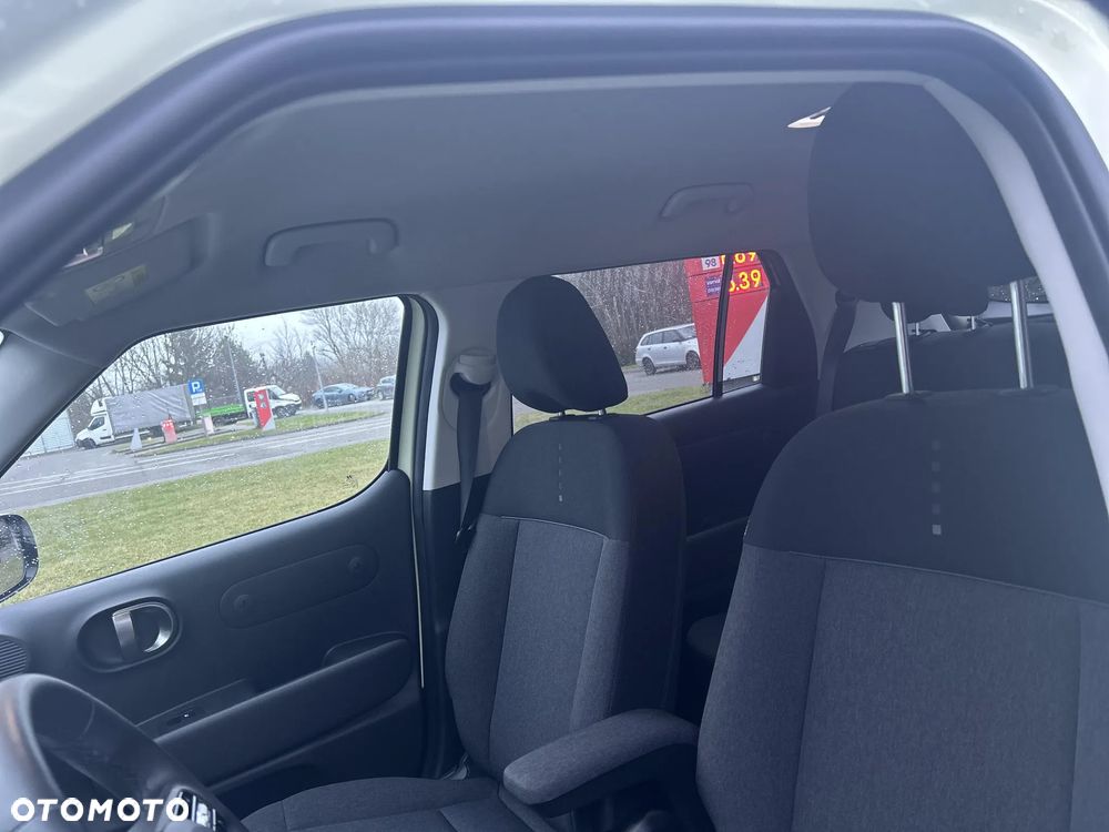 Hyundai Inster 49kWh Smart Limited - 11