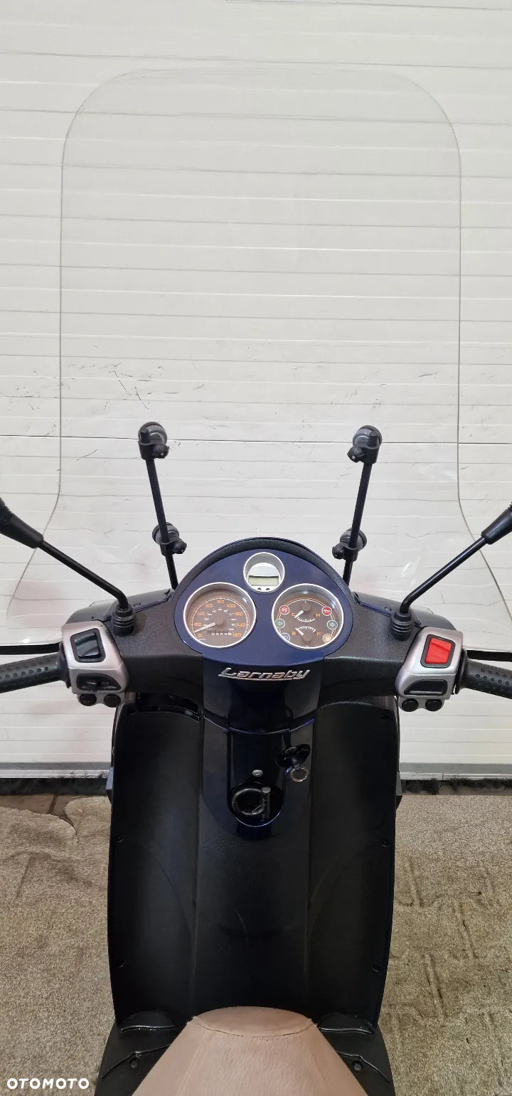 Piaggio Carnaby - 33