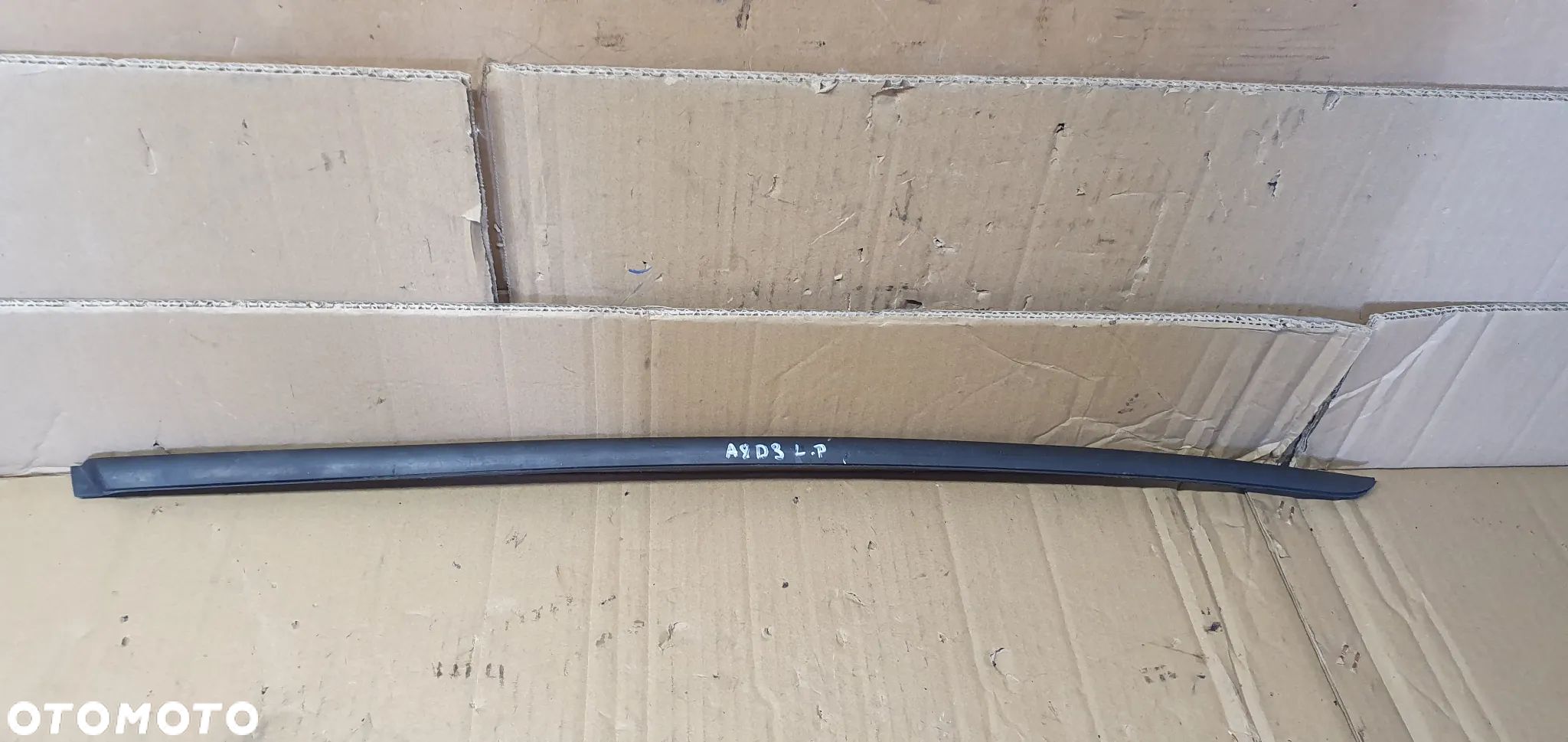 Listwa szyby czołowej lewy przód Audi A8 D3 4E0854327D - 1