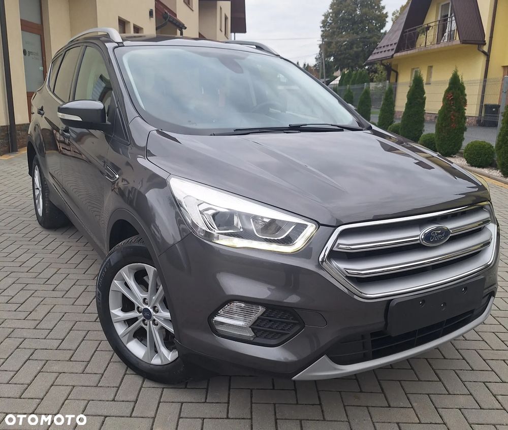 Ford Kuga - 1