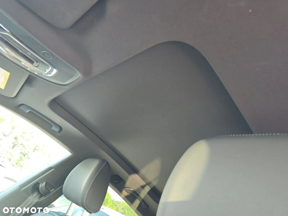 Audi Q8 55 TFSI quattro tiptronic - 12