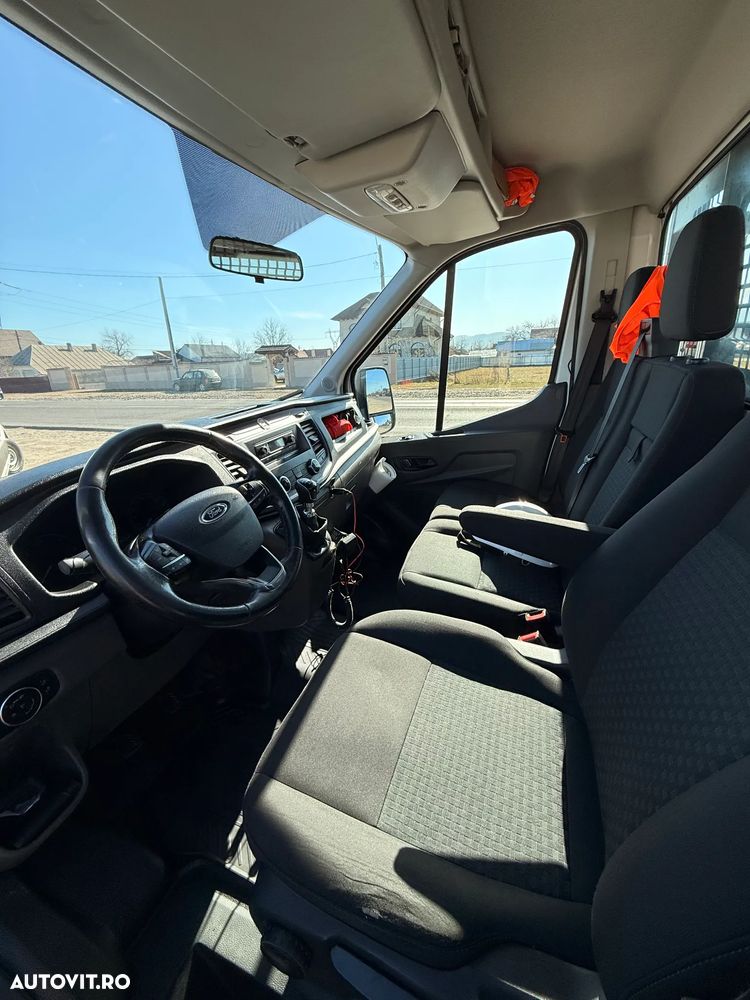 Ford Transit - 2