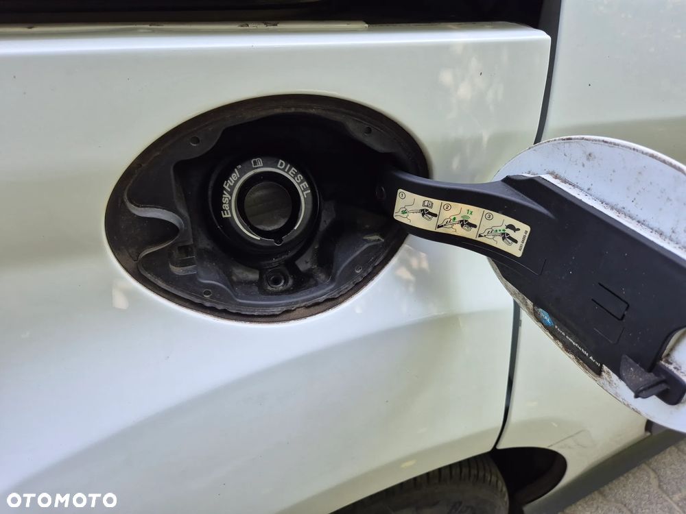 Ford Transit Connect - 35