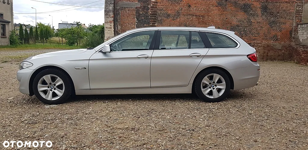 BMW Seria 5 520d Touring Sport-Aut - 8