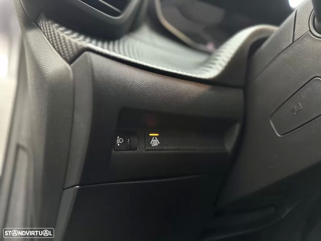 Peugeot e-208 50 kWh Allure - 31