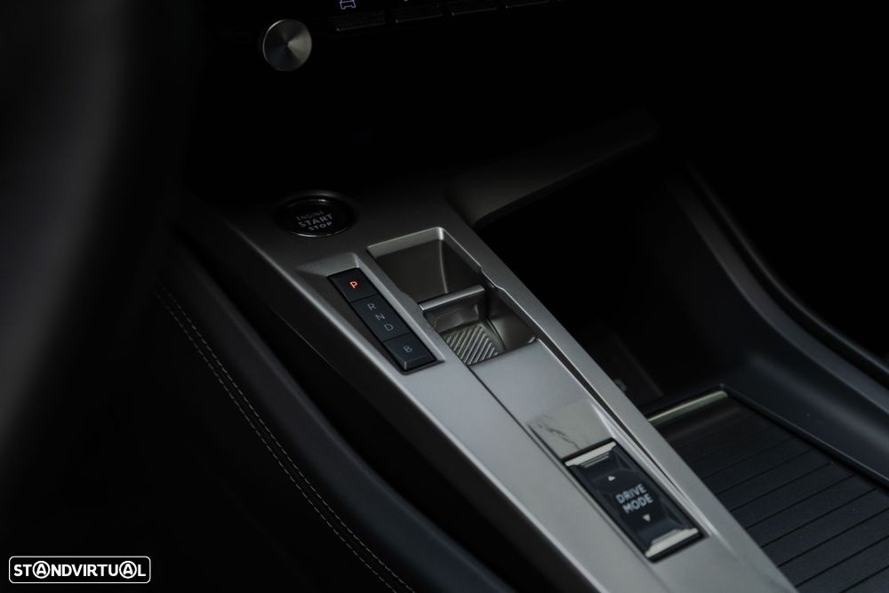 Peugeot 308 SW 1.6 Hybrid Allure Pack e-EAT8 - 33