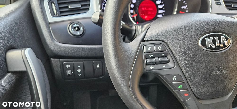 Kia Ceed - 20