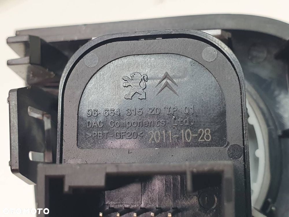 PRZEŁĄCZNIK PANEL STEROWANIA LUSTEREK CITROEN DS5 96664315 - 7