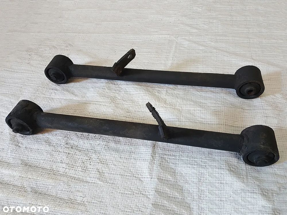 Wahacz tylny dolny (tył) do Suzuki Vitara I - 1