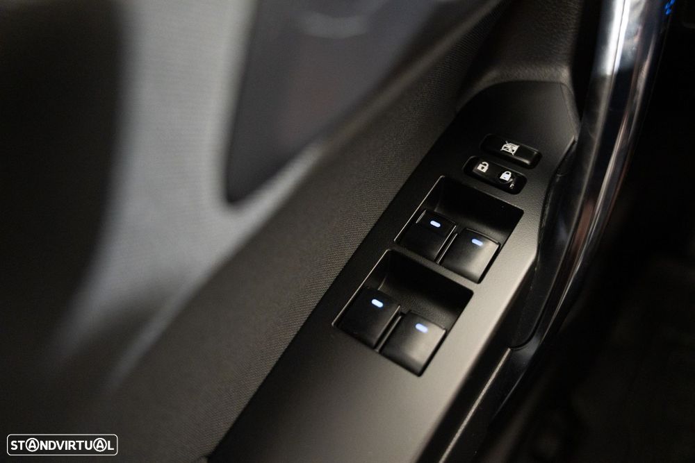 Toyota Auris Touring Sports - 18