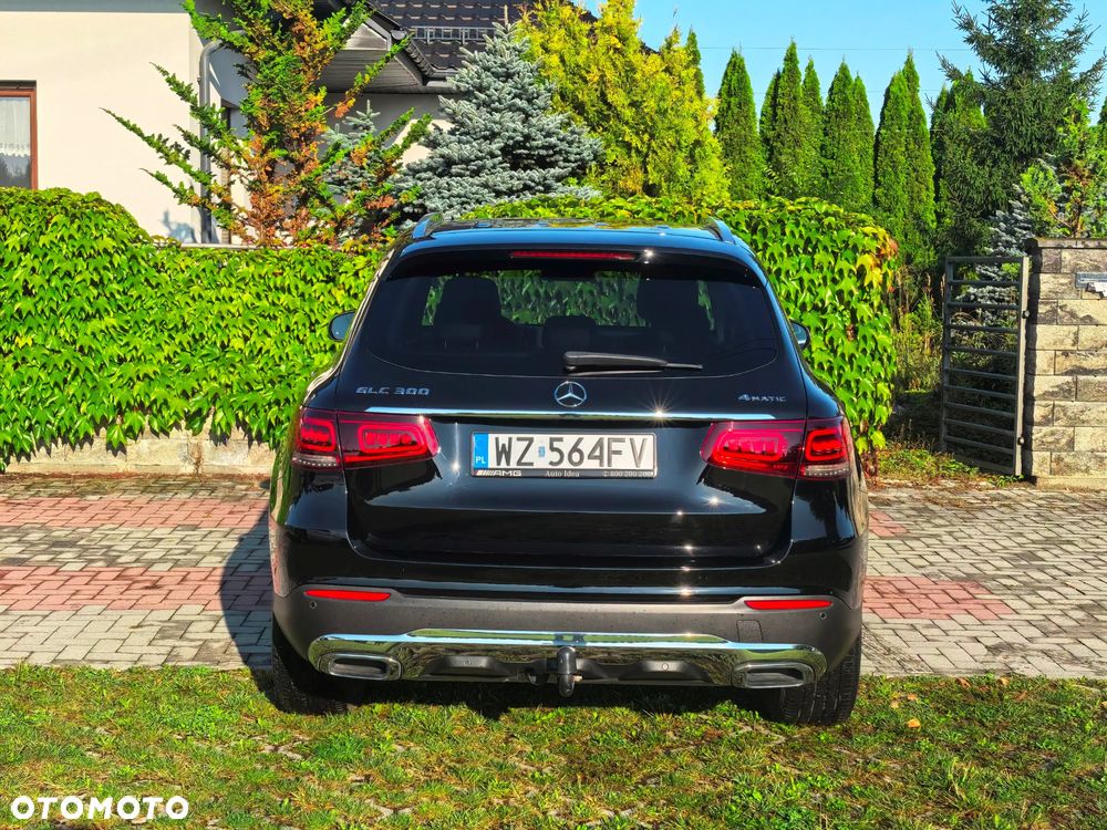 Mercedes-Benz GLC 300 4Matic 9G-TRONIC - 19