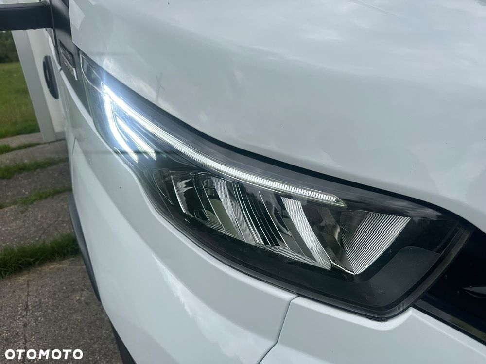 Iveco Daily KONTENER+WINDA (udźwig 750kg) 2.3 diesel 156 kM automat 2021 WEBASTO, KAMERA COFANIA, GWARANTOWANY NIEWIELKI PRZEBIEG 160tyś. - 18