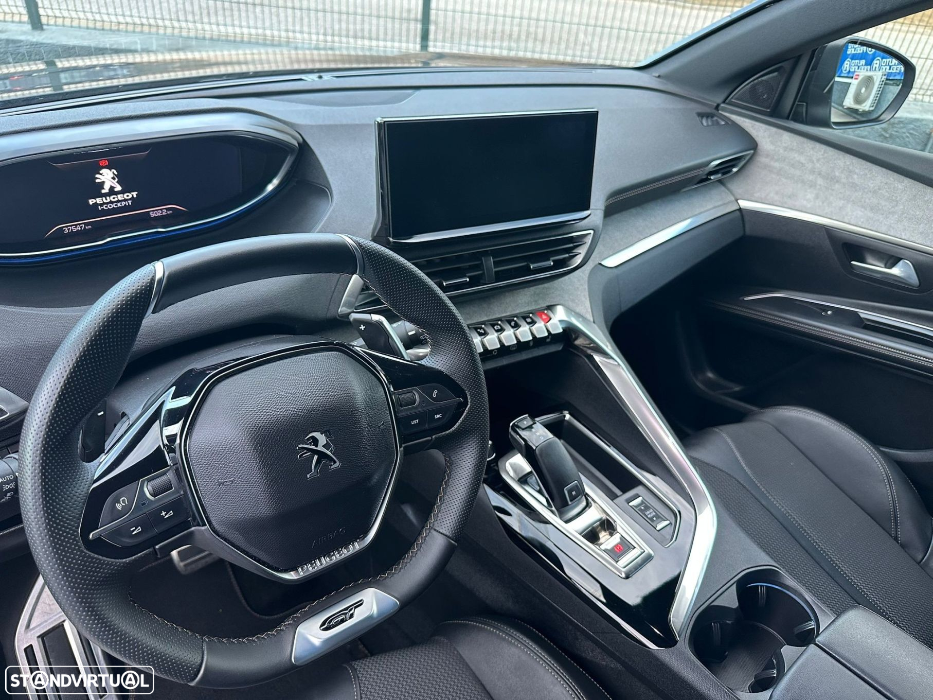Peugeot 5008 1.5 BlueHDi GT Pack EAT8 - 26
