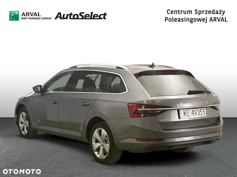Skoda Superb 2.0 TDI SCR Style DSG - 3