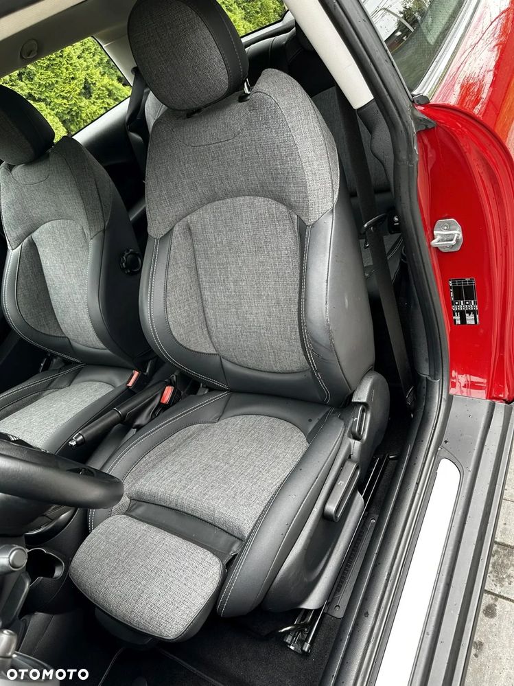 MINI Cooper Classic Trim - 12