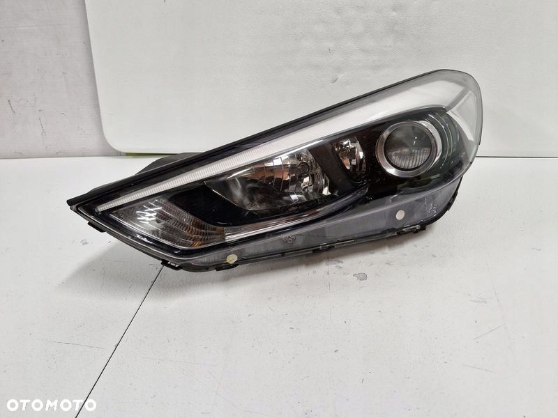 HYUNDAI TUCSON III 3 LAMPA REFLEKTOR LEWY PRZÓD PRZEDNI SOCZEWKA UK - 1