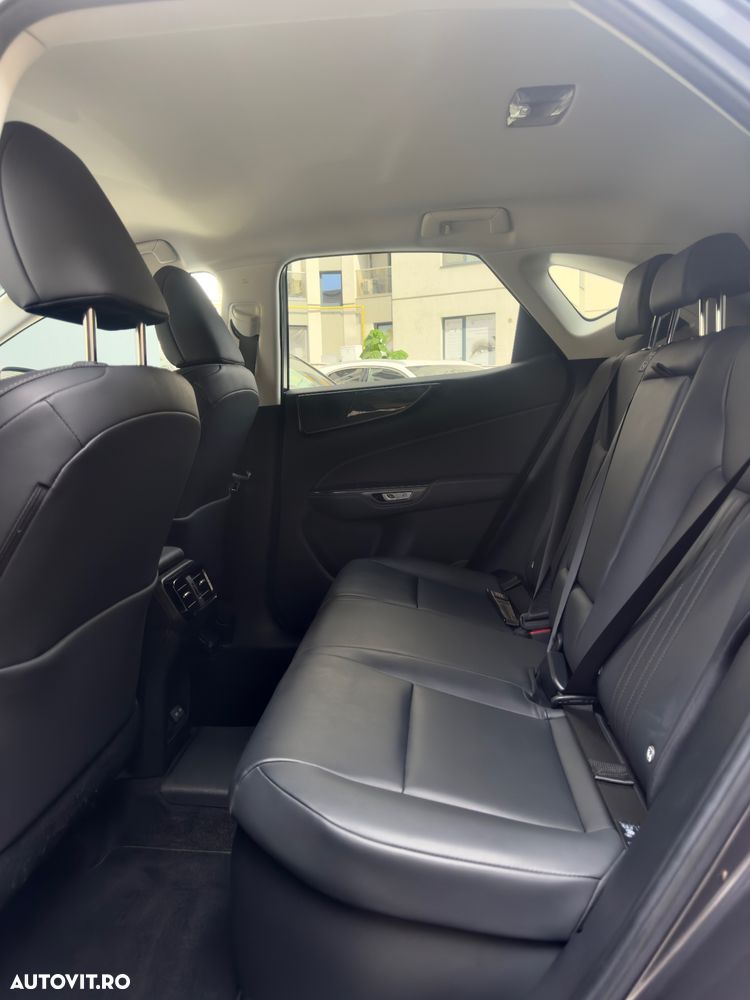 Lexus Seria NX 450h+ E-FOUR Luxury-Paket - 6