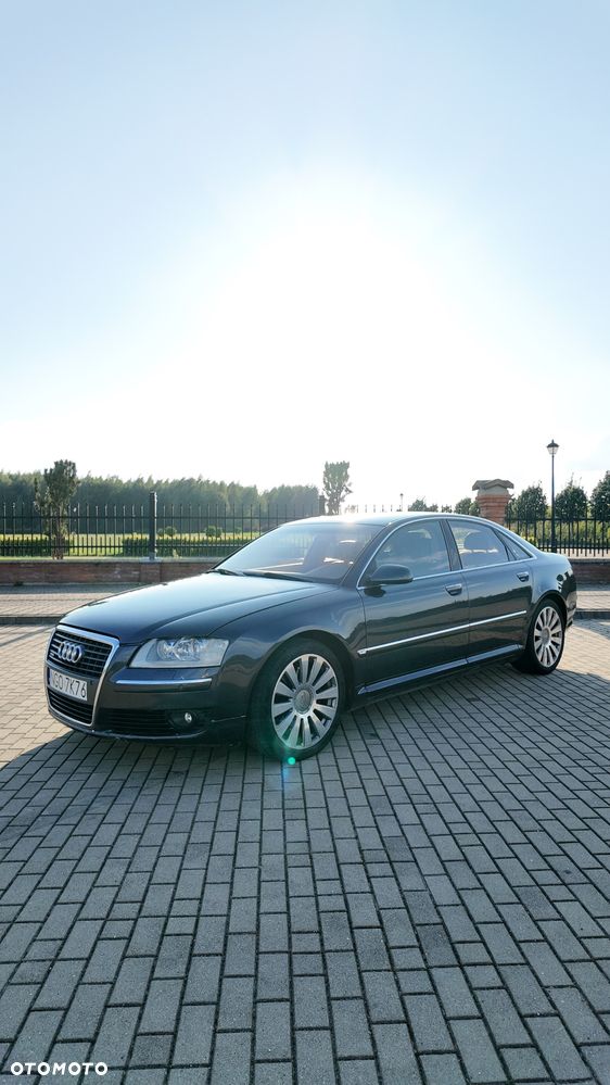 Audi A8 4.2 TDI Quattro - 1