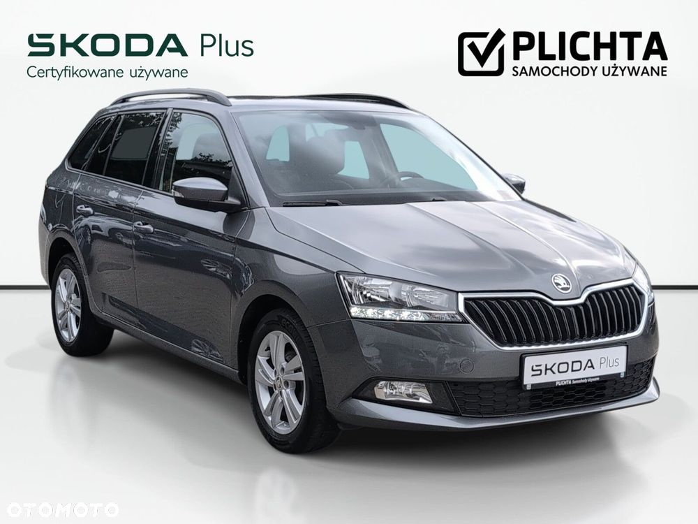 Skoda Fabia 2022 photo 3