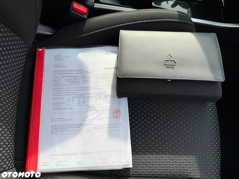 Mitsubishi Outlander 2.0 2WD CVT Active - 17