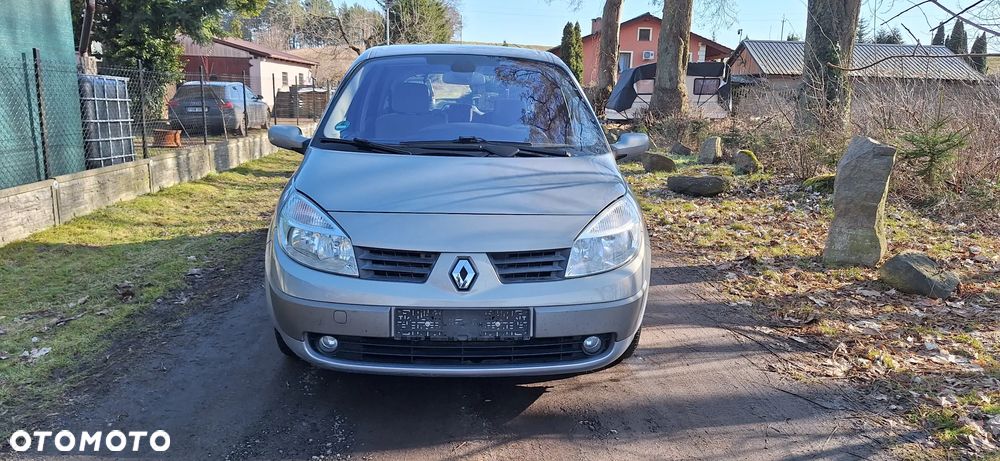 Renault Scenic 2.0 16V Luxe Expression - 6