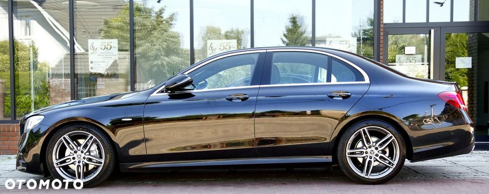 Mercedes-Benz Klasa E 220 d 9G-TRONIC AMG Line - 7