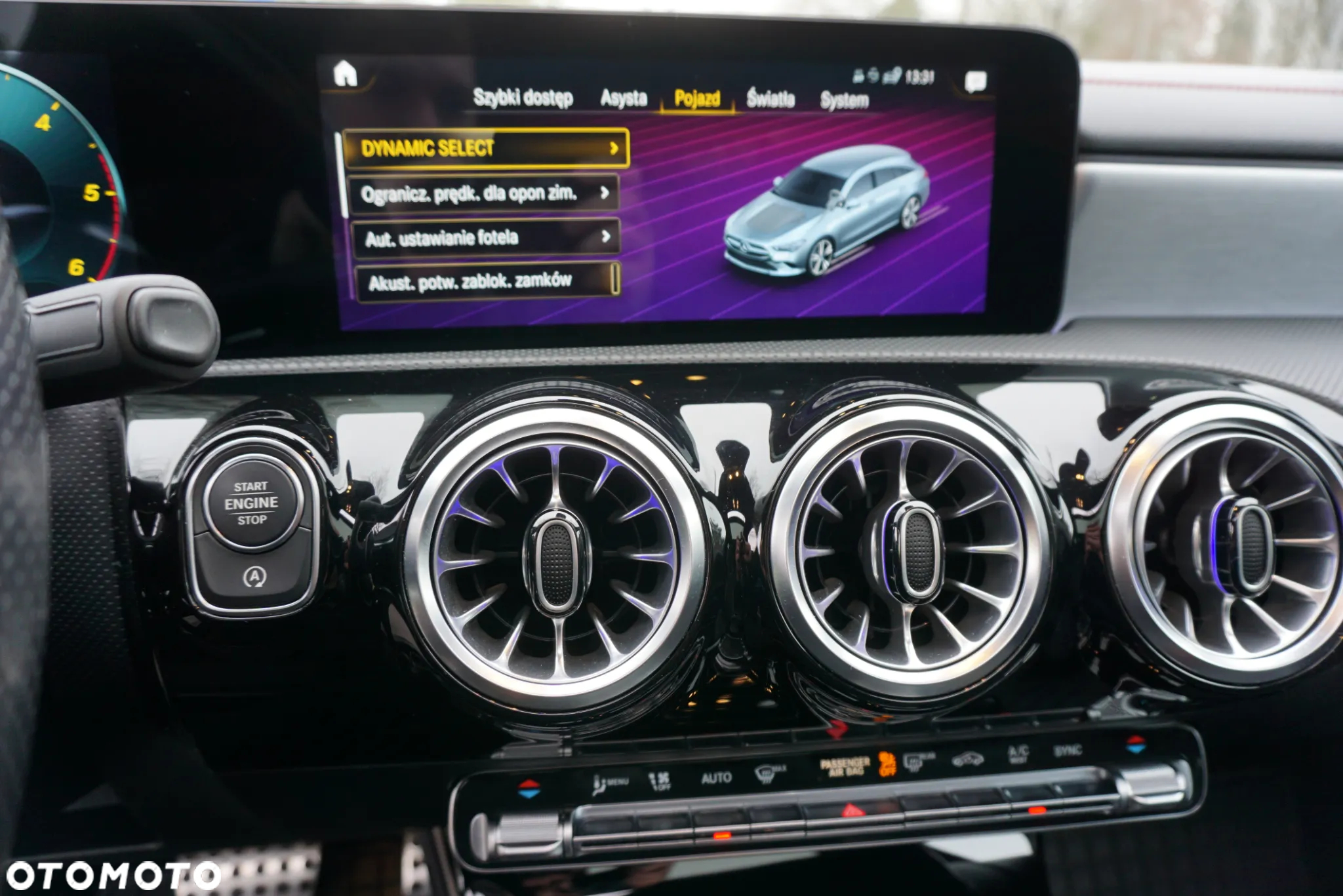 Mercedes-Benz CLA 220 d AMG Line 8G-DCT - 33