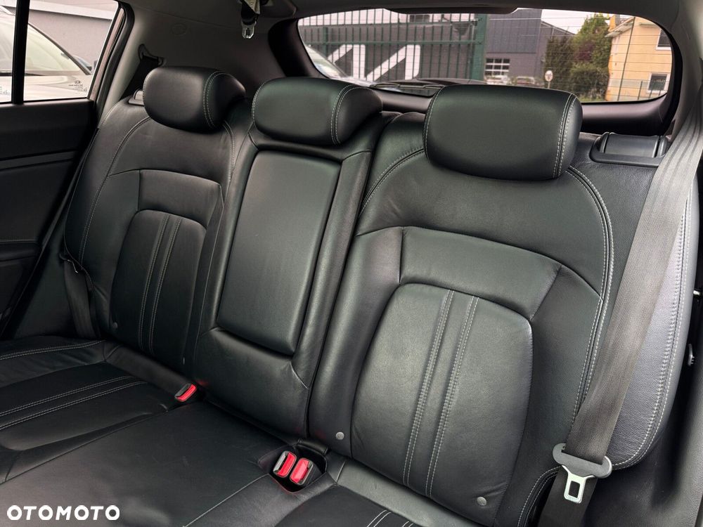 Kia Sportage 1.7 CRDI XL 2WD - 12