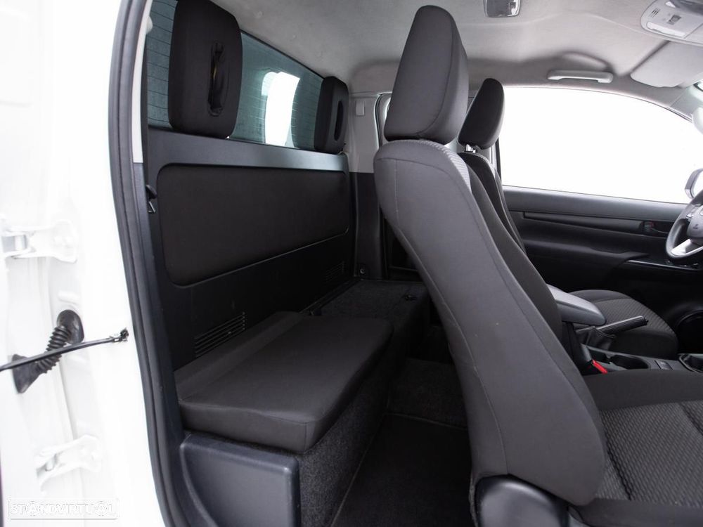Toyota Hilux24D-4D4WDcIVA - 10