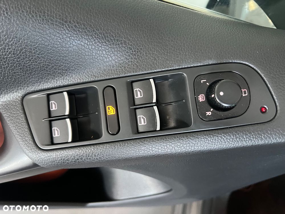 Volkswagen Tiguan 2.0 TDI DPF 4Motion BlueMotion Technology DSG Cup Track & Style - 18