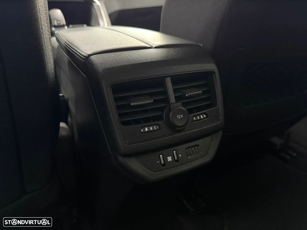 Peugeot 5008 1.5 BlueHDi Active Pack EAT8 - 36