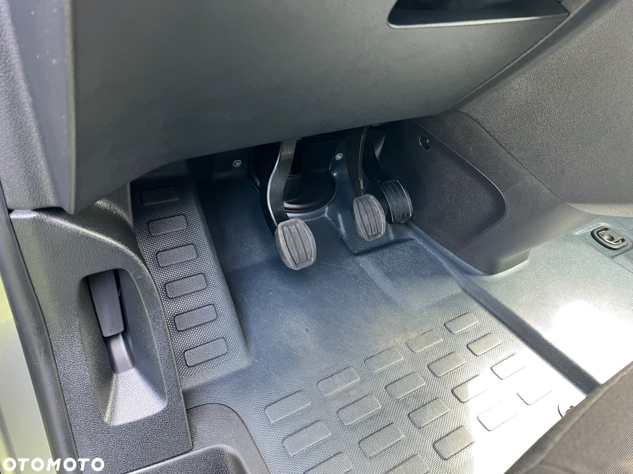Opel Vivaro - 34