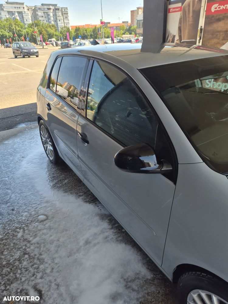 Volkswagen Golf 1.9 TDI Individual - 1