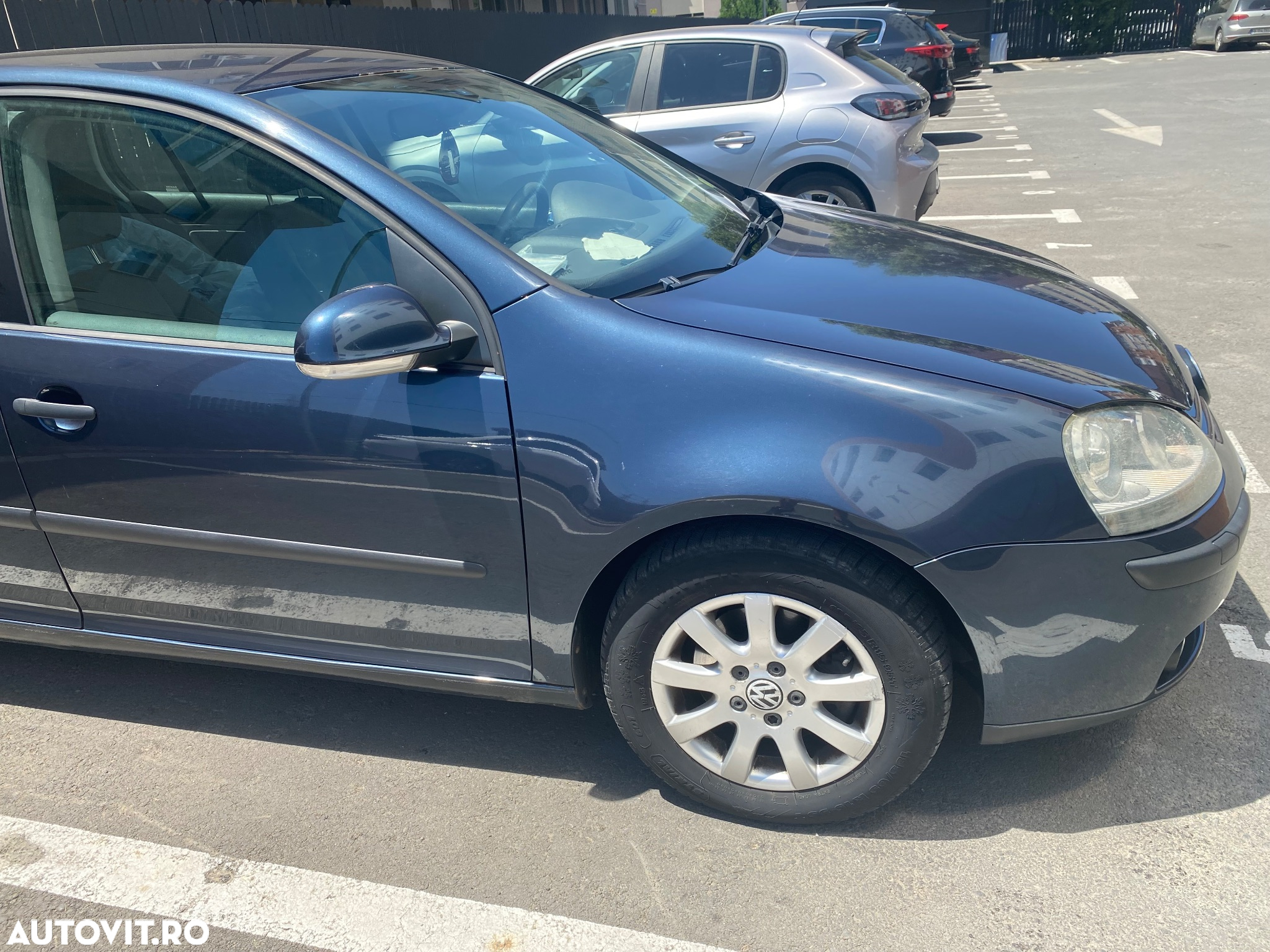 Volkswagen Golf 2.0 FSI Comfortline - 8