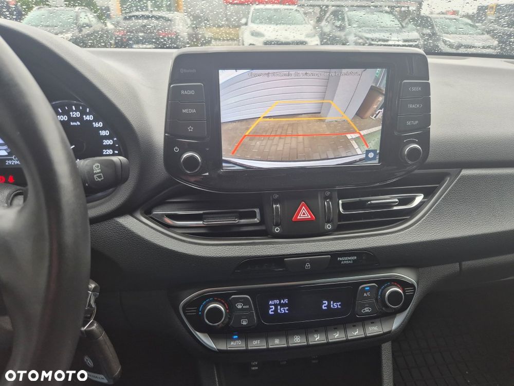 Hyundai i30 1.5 T-GDI 48V-Hybrid DCT Prime - 8