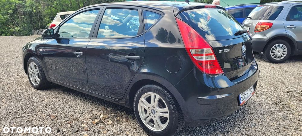 Hyundai i30 1.4 Blue Comfort - 8