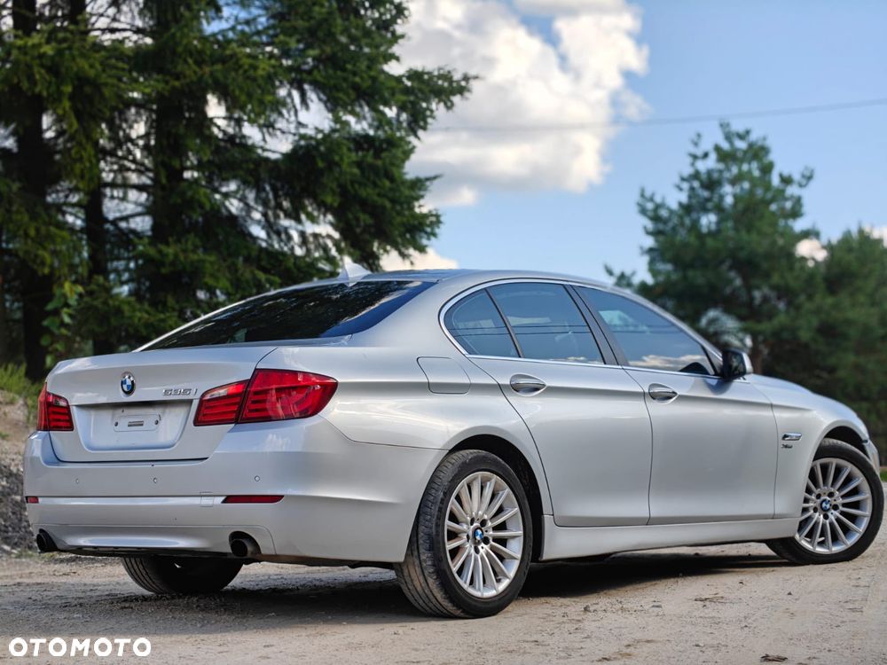 BMW Seria 5 535i xDrive Modern Line - 7