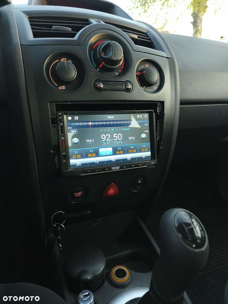 Renault Megane 1.6 16V Confort Authentique - 6