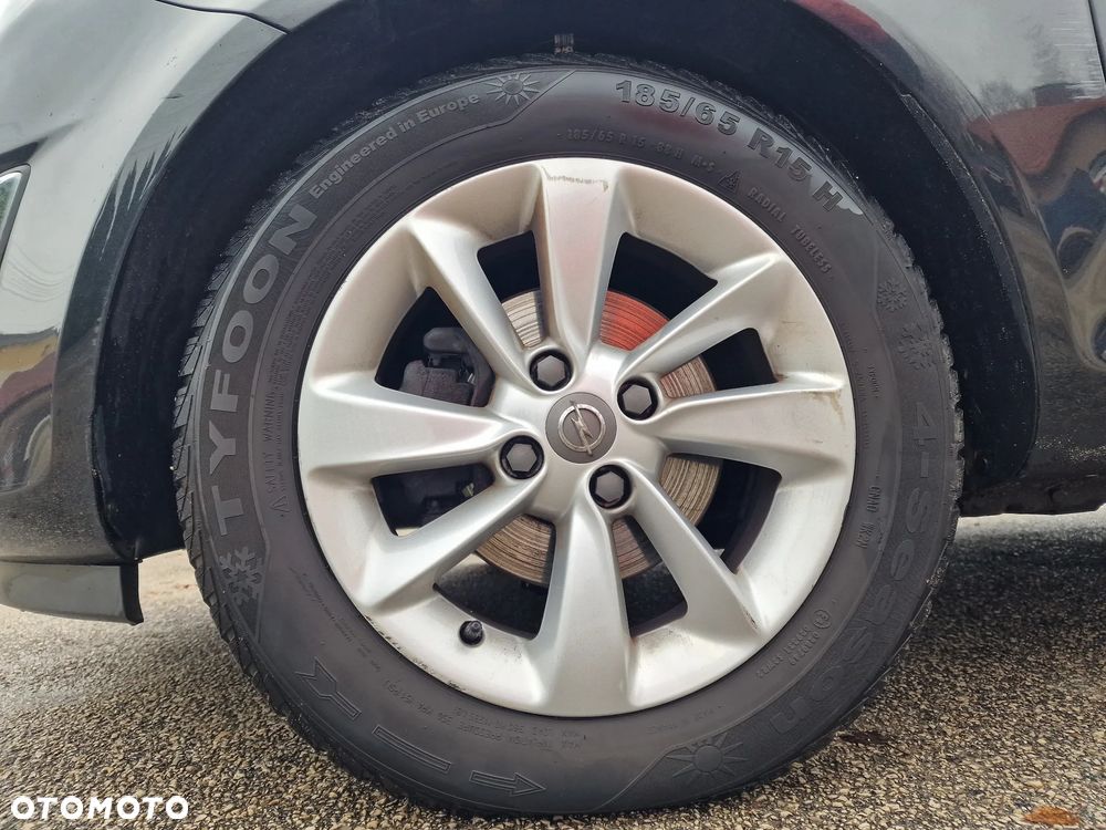 Opel Corsa 1.4 16V Edition - 12