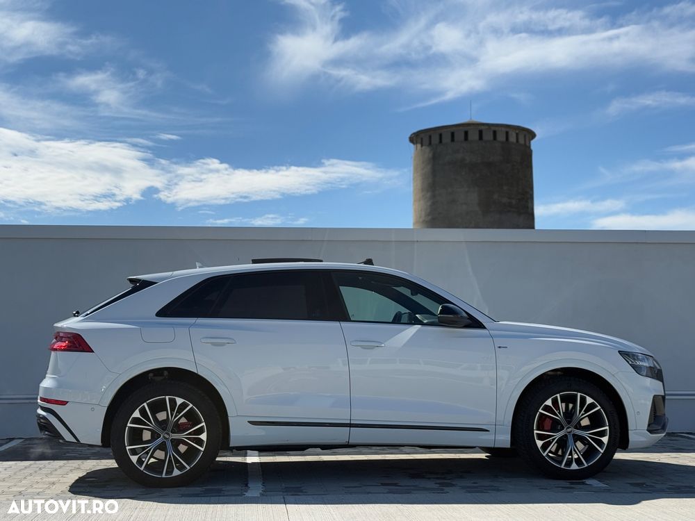 Audi Q8 3.0 55 TFSI e quattro Tiptronic - 5