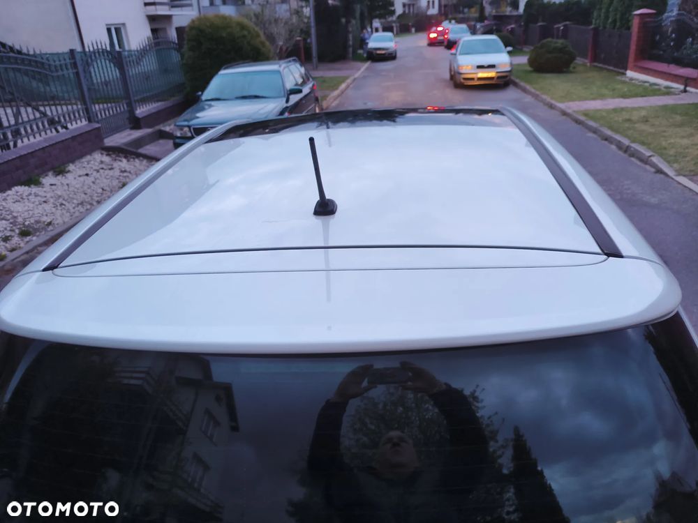 Toyota Verso 1.6 7-Sitzer Life - 36